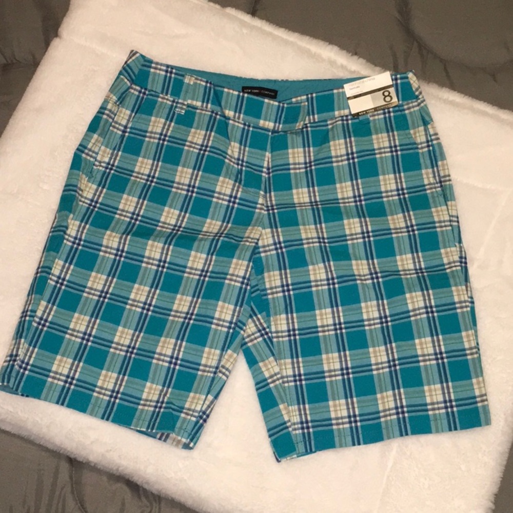 Manhattan Chino Bermuda Shorts